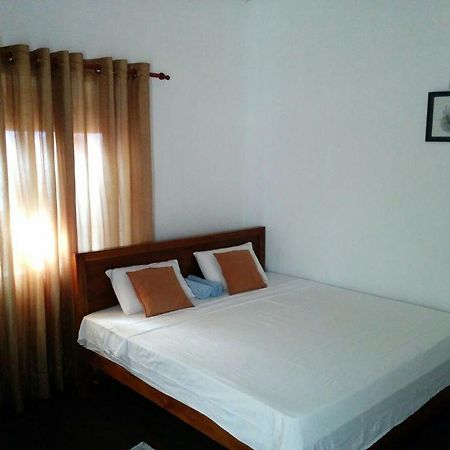 Villa Two Residence Dehiwala-Mount Lavinia Kültér fotó