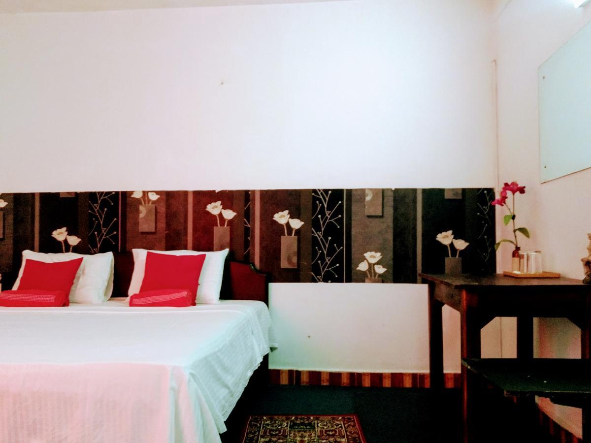 Villa Two Residence Dehiwala-Mount Lavinia Kültér fotó